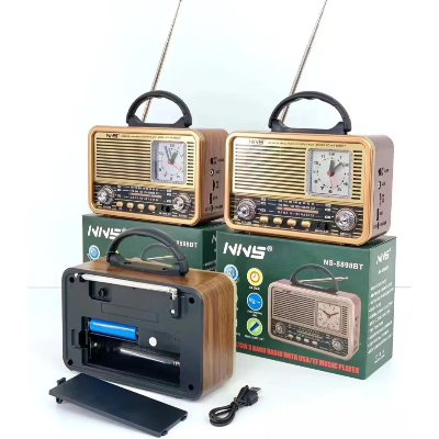 Radio prijemnik sa bluetooth zvucnikom mali i prenosiv podrzava sve frekvencije FM AM SW odlican prijem signala retro dizajn tranzistor.