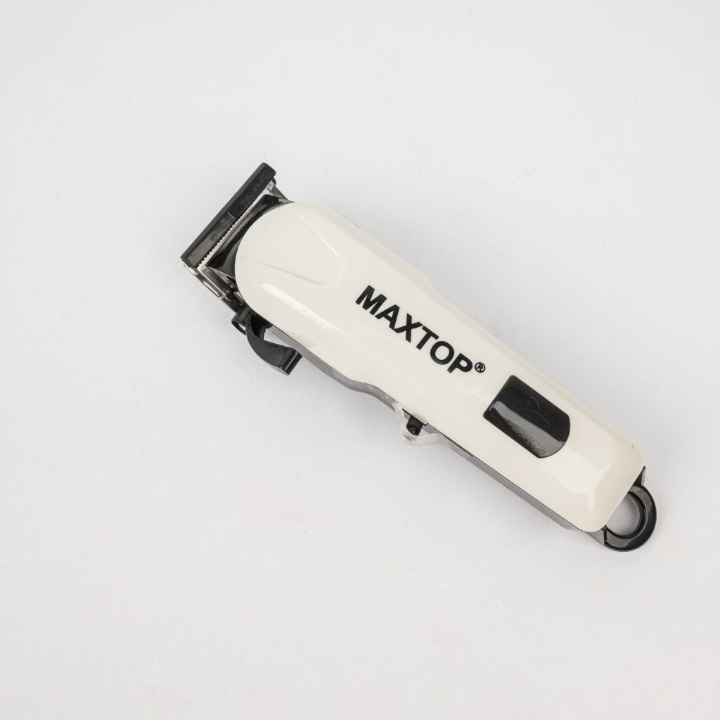 Maxtop profesionalna električna mašinica za šišanje, detaljni prikaz dizajna mašinice sa logom "Maxtop" i crnim detaljima.