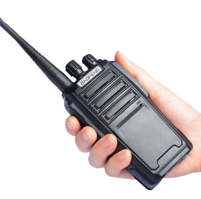 Profesionalni toki voki Baofeng radio stanica u ruci za dvosmernu komunikaciju prenosiva licenca nije potrebna za koriscenje