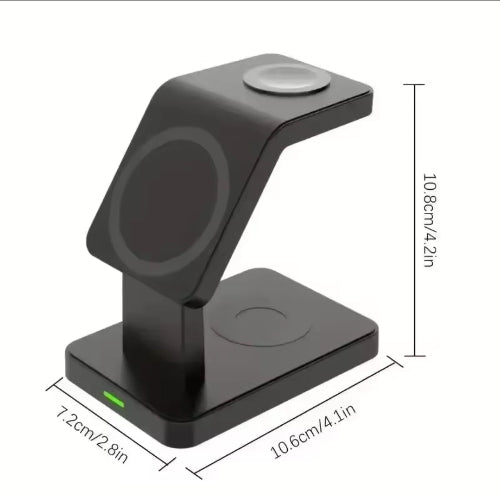 Dimenzije crnog 3 u 1 bezicnog punjaca. Sirina 10.6cm, visina 10.8cm, dubina 7.2cm. Kompaktne dimenzije za punjenje telefona, sata i slusalica.