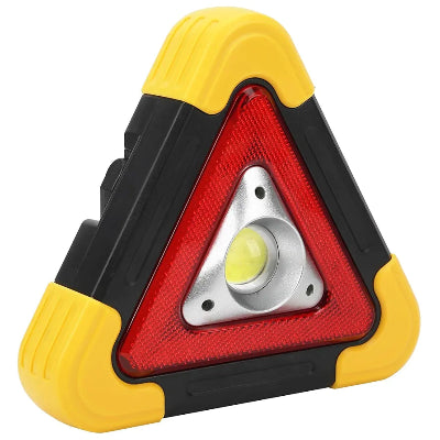 Prikaz LED reflektora koji se transformise u trougao upozorenja, idealno za vozila i bezbednost.