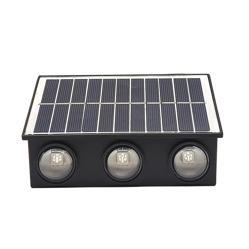 prednji izgled solarne lampe sa tri led svetla