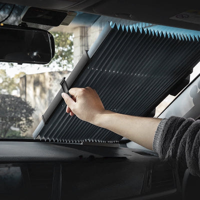 Teleskopska zavesa za auto, prednje staklo. Stiti od sunca i smanjuje temperaturu u vozilu.