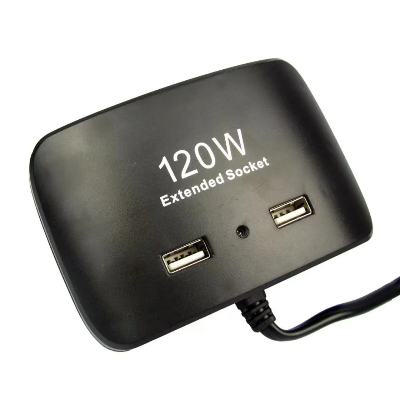 Auto punjac sa jasno naznacenom snagom od 120W i USB portovima. Snazan i pouzdan adapter za punjenje mobilnih uredjaja u automobilu.