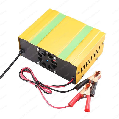 Automatski Inteligentni Punjac Akumulatora 12V/24V