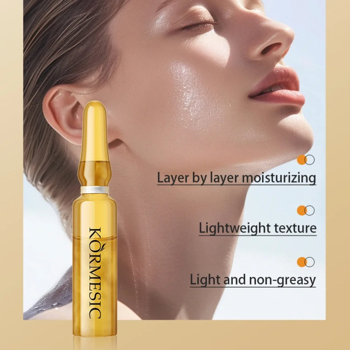 Naneseni 24K gold serum na licu sa naglasenom hidratacijom