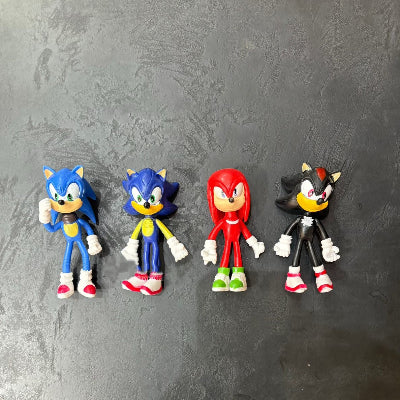 Set akcionih figura Sonic The Hedgehog Sonik jez Knuckles Dark Sonic cetiri figure na crnoj podlozi prodaja