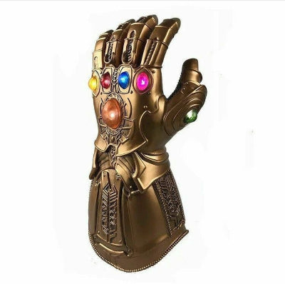 Thanosova rukavica beskonacnosti Infinity Gauntlet sa svim kamencicima za kolekcionare i fanove