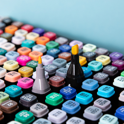 Spektar boja Touch flomastera velika paleta za mesanje i prelivanje nijansi savrseno za crtanje manga stripova i mode