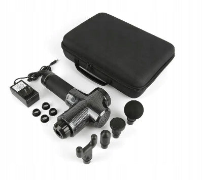 Kompletan set masaznog pistolja sa futrolom, punjacem i razlicitim nastavcima za opustanje misica i ublazavanje bola.