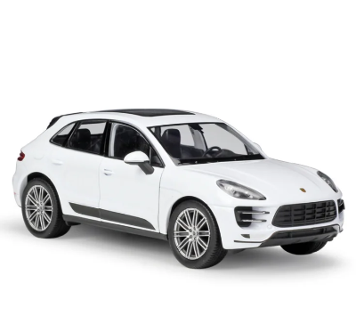 Prednji pogled na beli model automobila Porsche Cayenne S minijaturna igracka SUV vozilo realan metalni model