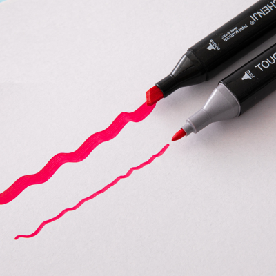 Touch marker dvostrani vrh debela linija crvene boje brzo susece mastilo bez razmazivanja savrseno pokrivanje papira