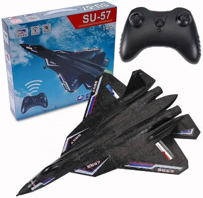 RC avion SU 57 crni model drona igracka na daljinsko upravljanje sa daljinskim i originalnim pakovanjem savrsen poklon
