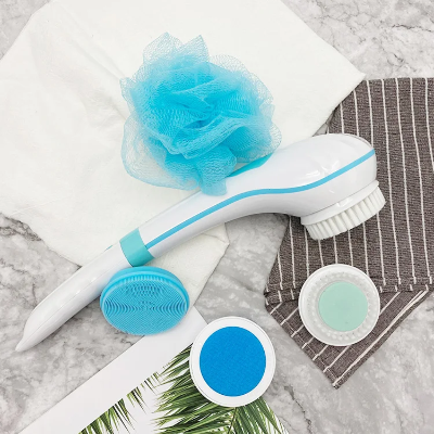 Vodootporna elektricna cetka za kupanje i ciscenje koze. Masazer za telo koji se moze koristiti u kadi i pod tusem. Higijena i nega.