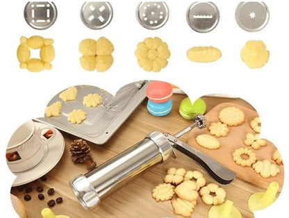 Aparat za kekse sa razlicitim nastavcima. Spric za pravljenje dekorativnih kolacica. Set za ukrasavanje keksica. Kuhinjski pribor za pecenje Srbija.