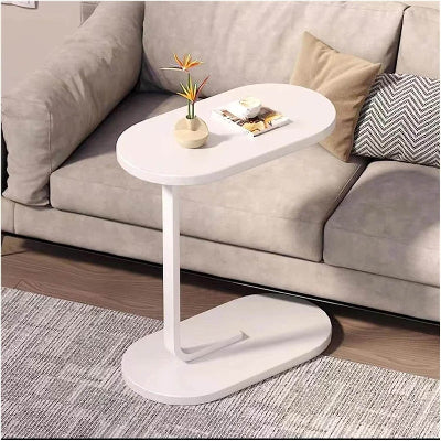 Elegantan beli C oblik sto, minimalisticki dizajn. Idealan za popodnevnu kafu i citanje pored sofe.