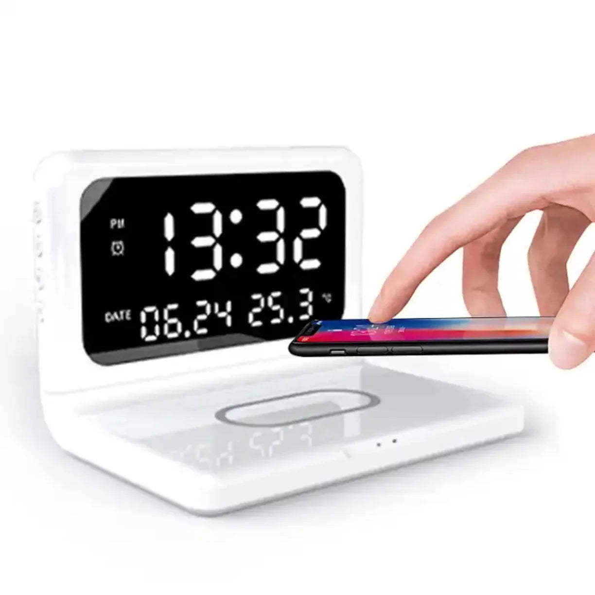 Beli digitalni stoni sat sa LED displejem i bezicnim punjacem za telefon