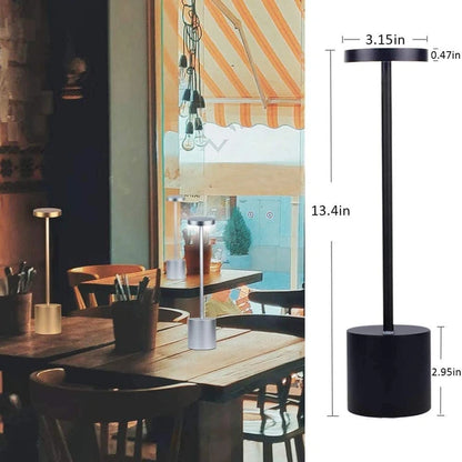 bezicna led stona lampa sa prikazom tacnih dimenzija i realne upotrebe u ugostiteljskom ambijentu