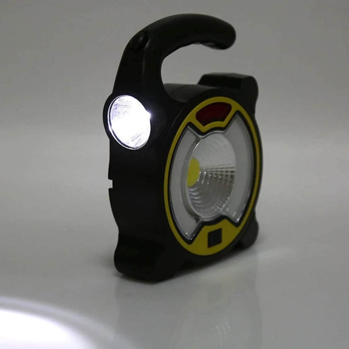 Bočna LED baterijska lampa za usmereno osvetljenje