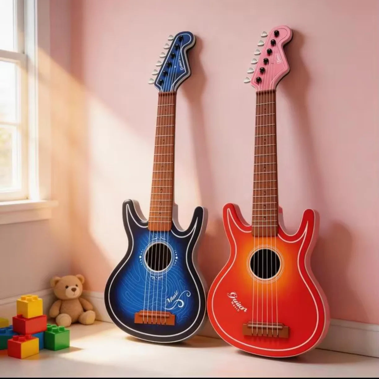 Plava i crvena decija drvena gitara igracka u decijoj sobi