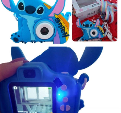 Detalji decijeg fotoaparata Stic, plava digitalna kamera za malisane, jednostavna za upotrebu, zabava za putovanja.