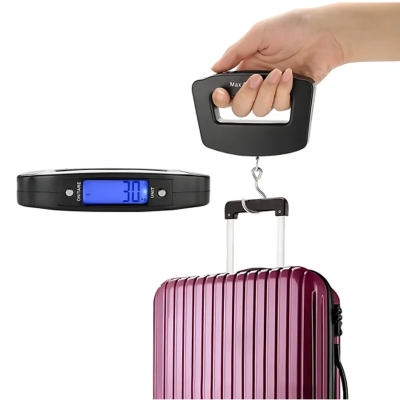 Digitalna vaga za prtljag u ruci, meri tezinu kofera, idealna za putovanja i izbegavanje prekomerne tezine na aerodromu.