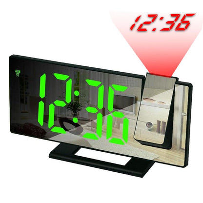 digitalni sat sa projekcijom vremena zeleni led displej i aktivan projektor