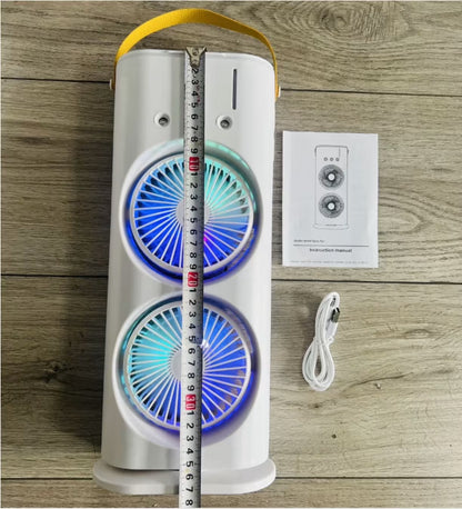 Merenje visine uredjaja pomocu metalne metarske trake koja pokazuje da je uredjaj visok oko trideset tri centimetra