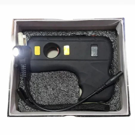 Dzepna LED lampa za samoodbranu u kutiji sa punjacem