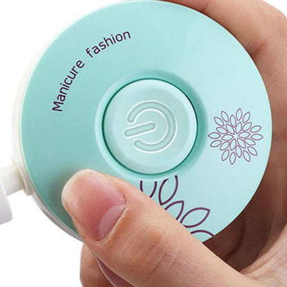 Elektricni aparat za pedikir i manikir sa dugmetom za ukljucivanje u ruci
