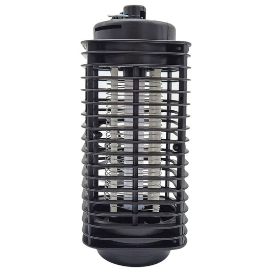 Elektronska lampa protiv komaraca sa crnim zastitnim kucistem i ugradjenom metalnom resetkom na beloj pozadini