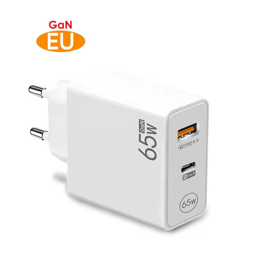Beli GaN strujni adapter 65W sa USB QC 5.0 i Type-C PD 33W priključcima