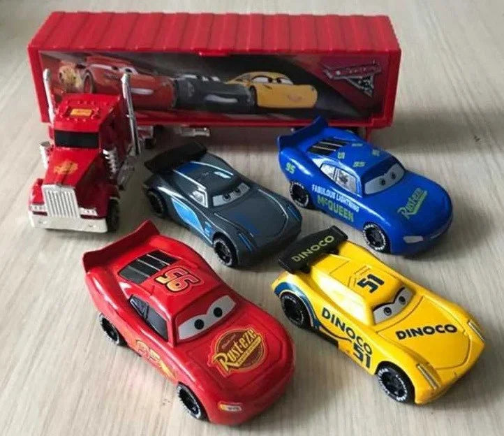 Kamion sa prikolicom i 4 metalna autica Cars na podu