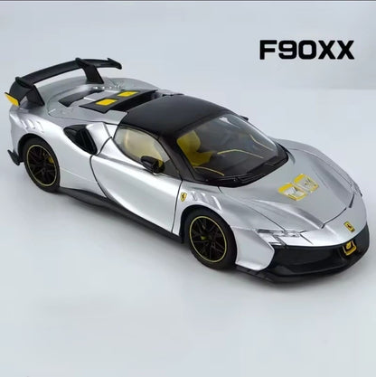 kolekcionarski sportski auto 1 24 srebrni model sa metalnom izradom i precizno oblikovanom karoserijom