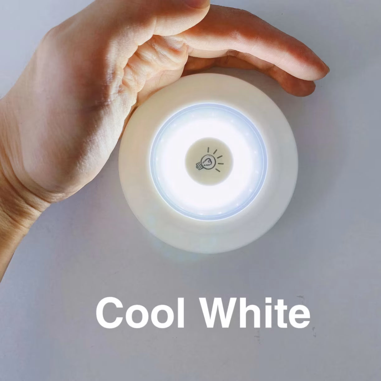 LED lampa sa hladnim belim osvetljenjem i daljinskim upravljacem