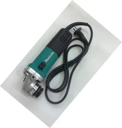 Nova Makita ugaona brusilica, fabricki zapakovana. Pouzdan elektricni alat za profesionalce i hobiste.