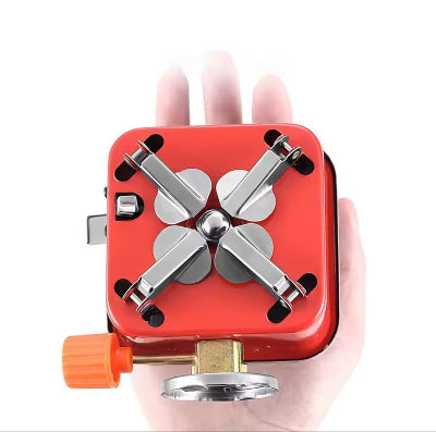 prikaz male dimenzije sklopljenog plinskog resoa u saci lagan i praktican deo kamp opreme koji staje u dzep