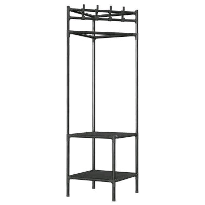 Samostojeci ugaoni stalak od metala sa policama. Praktican za organizaciju odece, torbi i obuce.