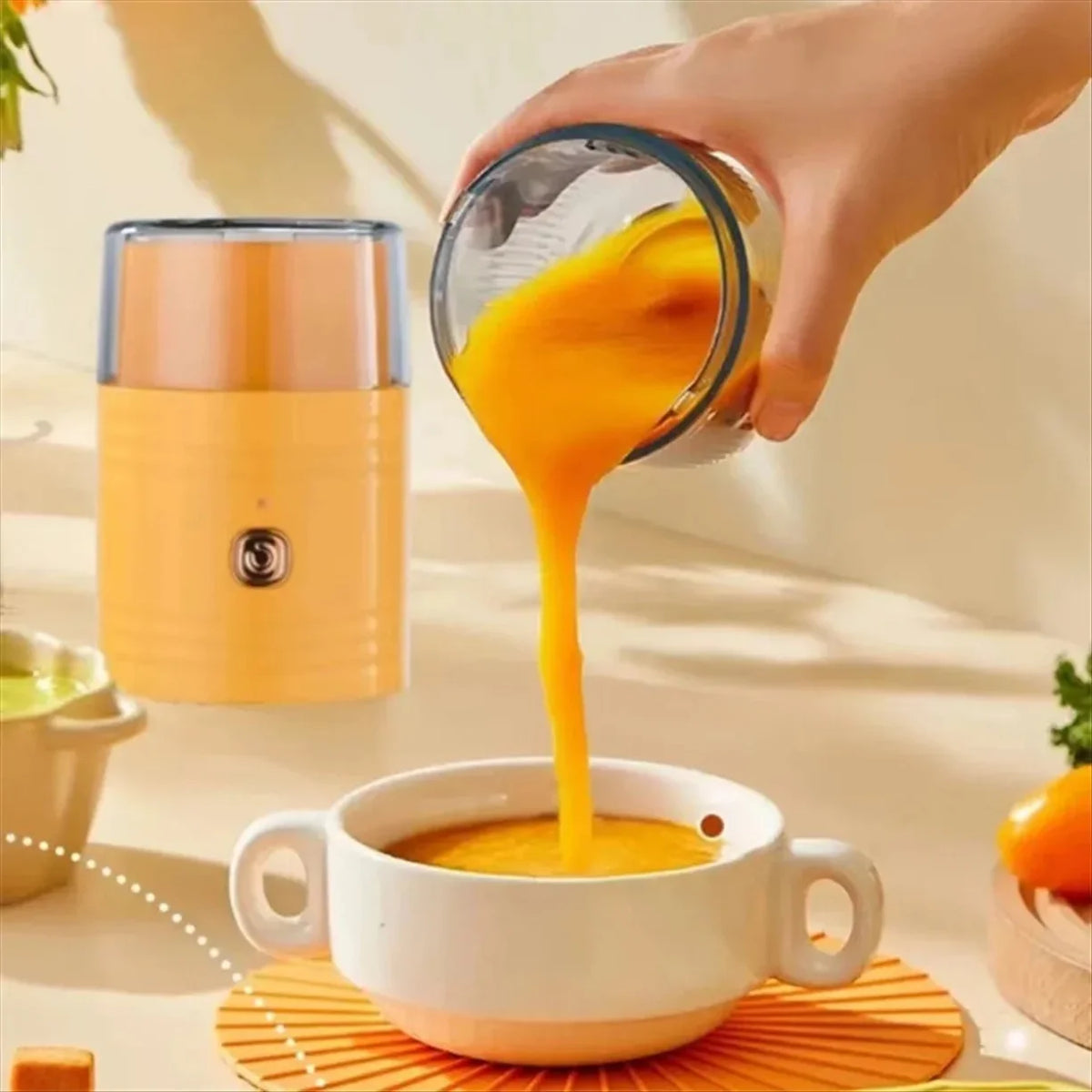 Mini blender sipa gust narandzasti napitak u ciniju