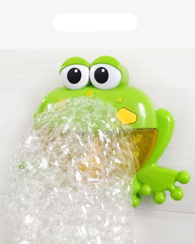 Detaljan prikaz zabe, igracke za kupanje, izbliza, spremna za montazu u kadi, proizvodi penu i muziku.