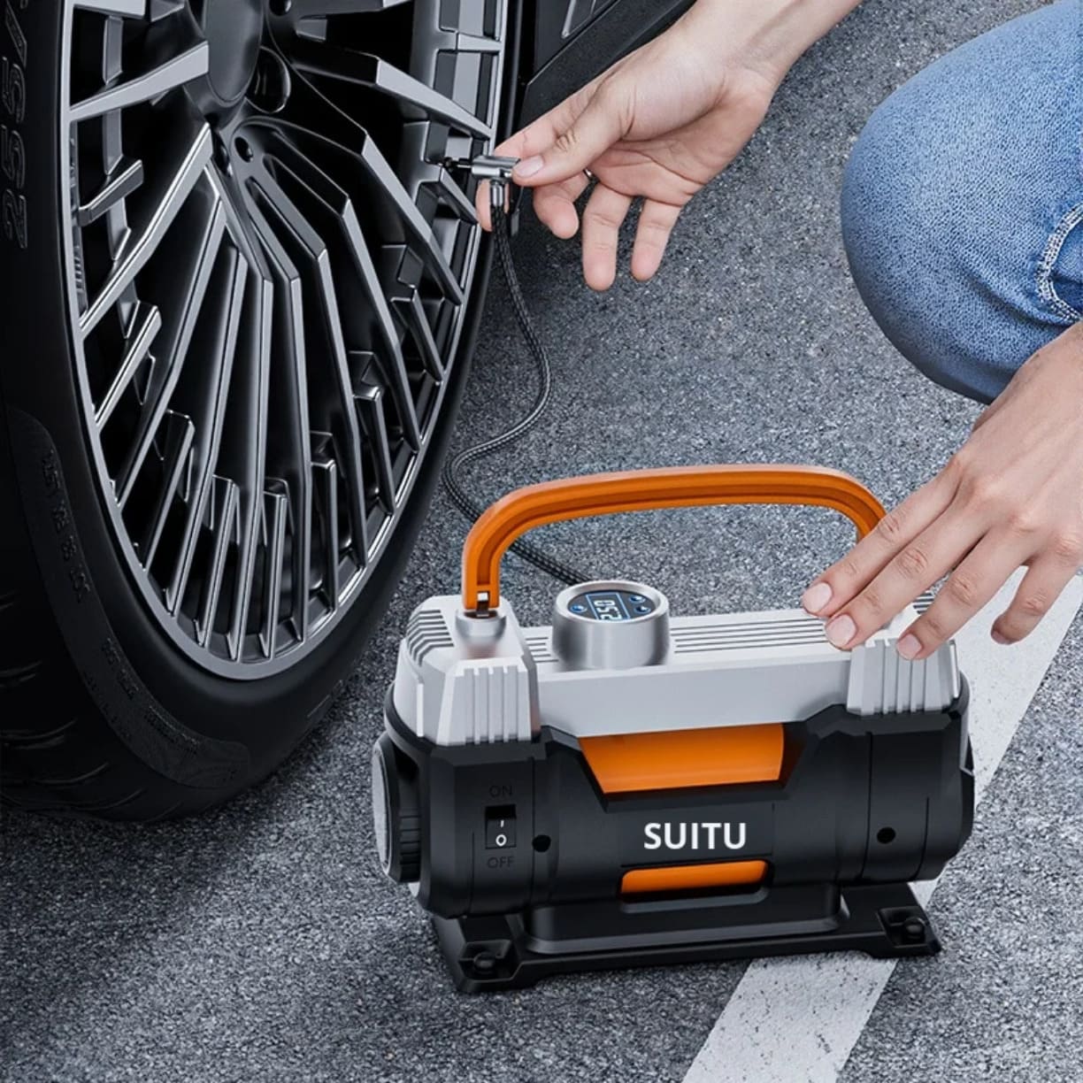 Korišćenje digitalnog kompresora za naduvavanje automobilske gume
