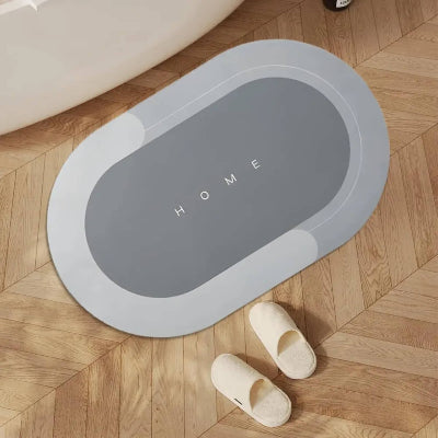 Izdrzljiv otirac za kupatilo sa neklizajucom podlogom. Brzo upija vodu, prijatan na dodir.