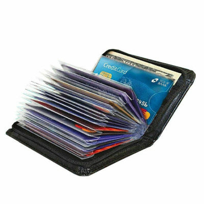 Kompaktan muski novcanik sa pregradama za kartice, inovativna RFID zastita protiv kradje podataka. Idealno za licna dokumenta i novac.
