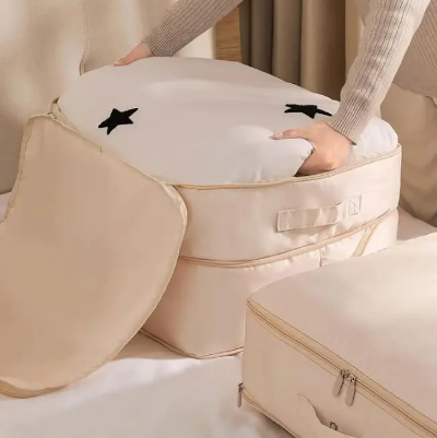 Veliki organizator za odlaganje posteljine cebadi i jastuka. Sklopiva kutija za odlaganje za maksimalno iskoriscenje prostora.