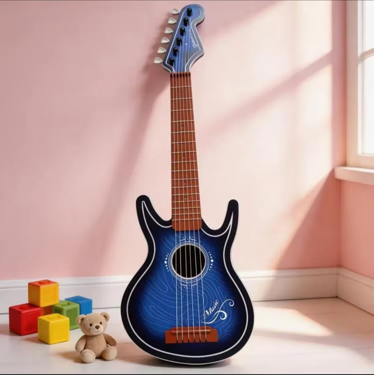 Plava decija drvena gitara igracka sa kockama i medom