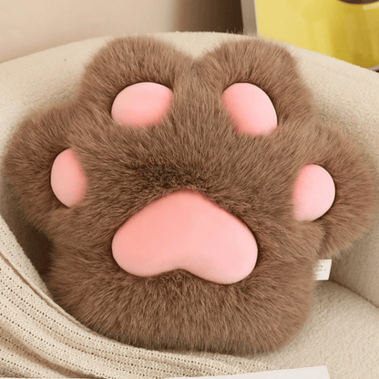 plisani jastuk u obliku sapice braon boje