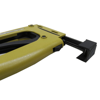 Podesavanje jacine udarca na rucnoj klamerici pomocu zadnjeg srafa