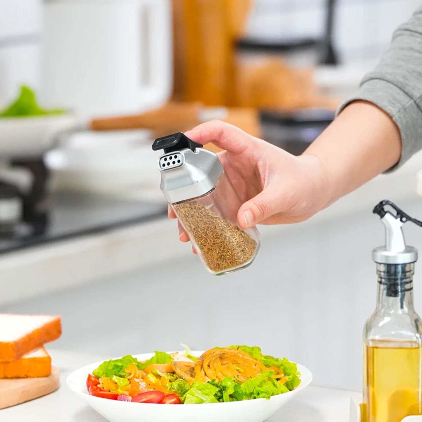 posuda za zacine so i biber sa poklopcem