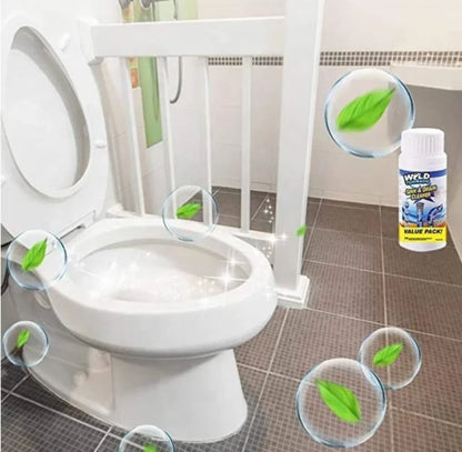 WC solja u kupatilu sa prikazanom bocicom praska za odvod