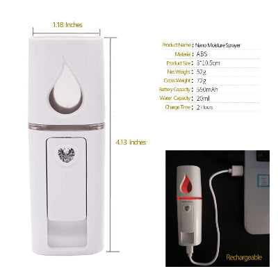 Detaljan prikaz dimenzija i tehnickih karakteristika prenosivog ovlazivaca za lice. Prikazuje elegantan dizajn i ergonomski oblik.